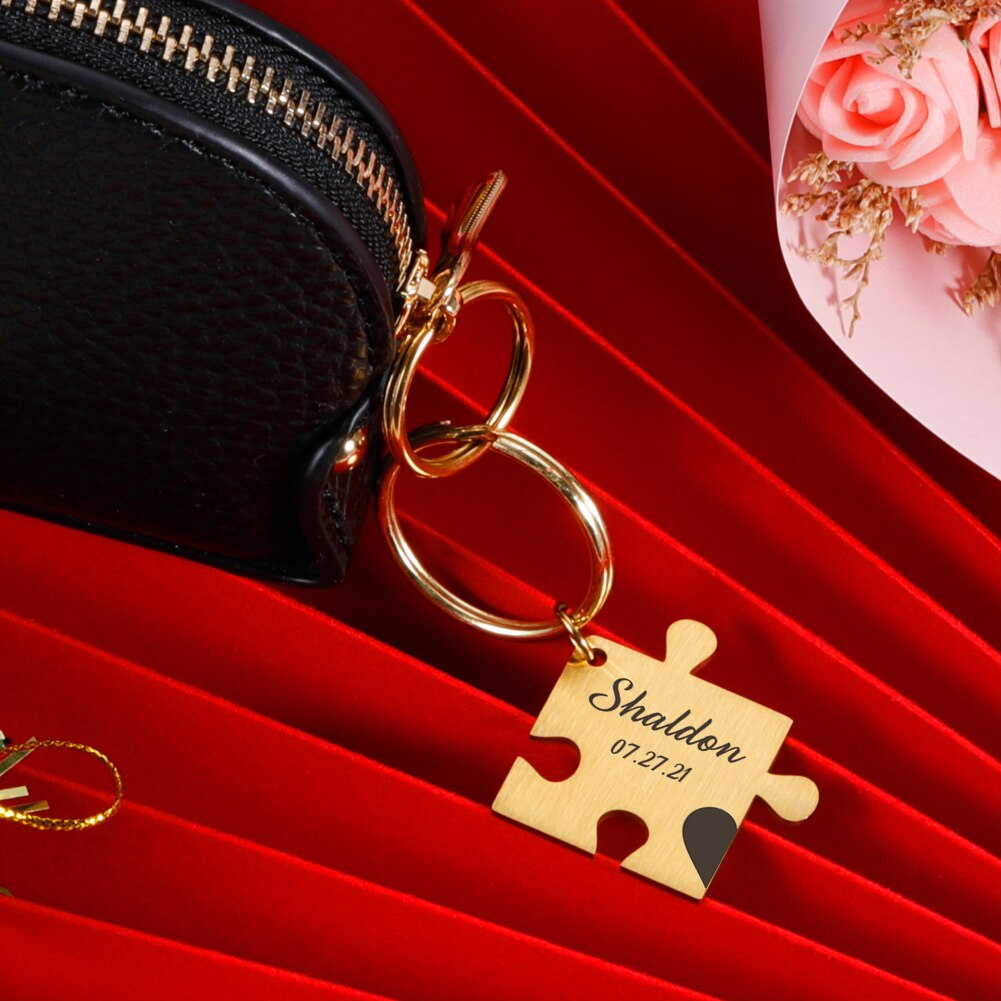 2 Teiliger Puzzle Partner- Schlüsselanhänger mit Namensgravur Personalisiert