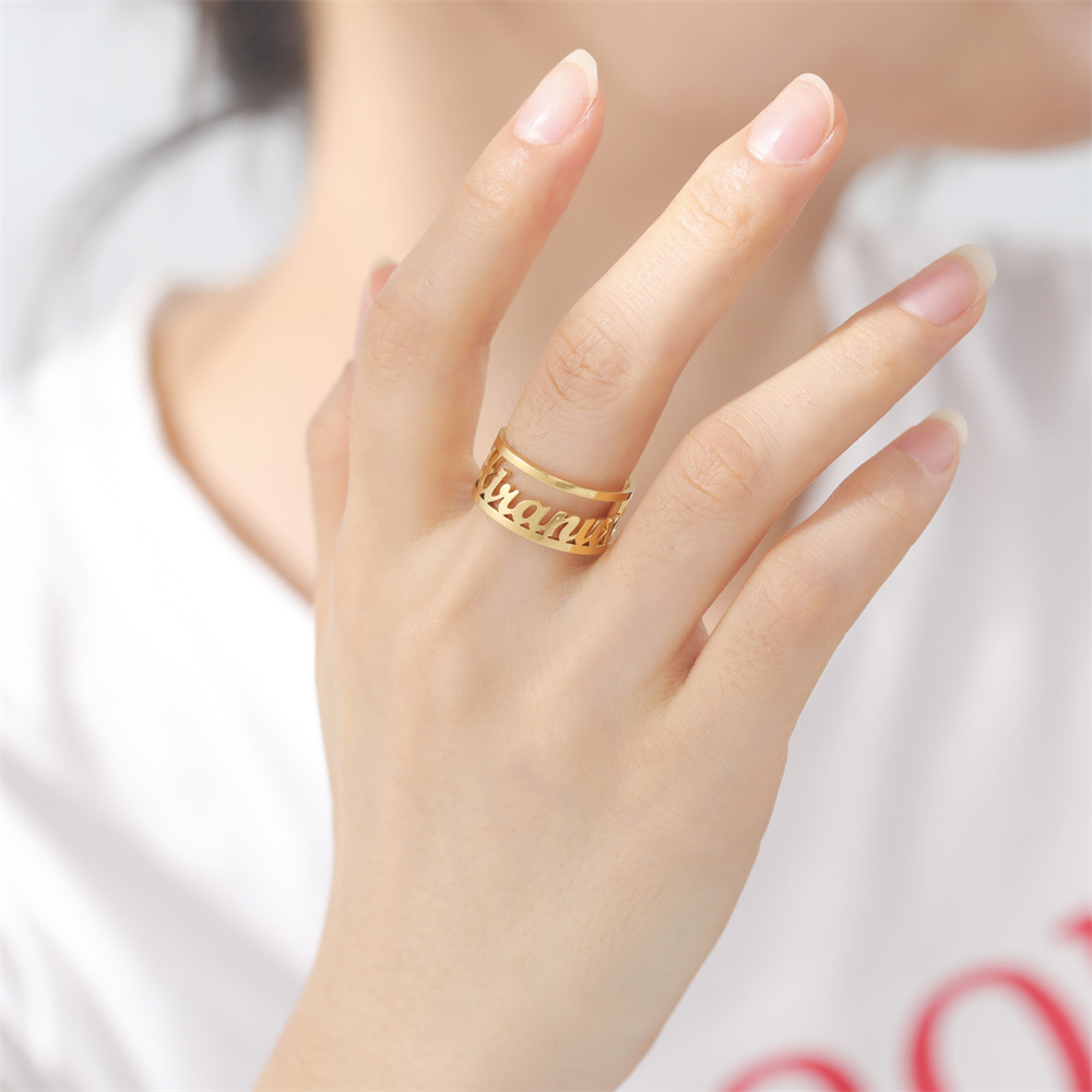 Personalisierter-Edelstahl-Namensring-4