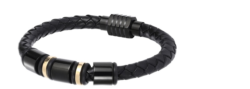 Personalisiertes Herrenarmband mit Gravur