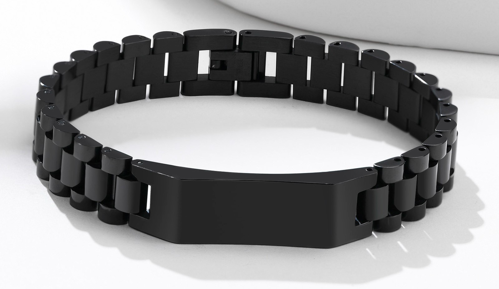 Edelstahl Armband mit Gravur – Personalisiertes Armband mit eigenem Namen