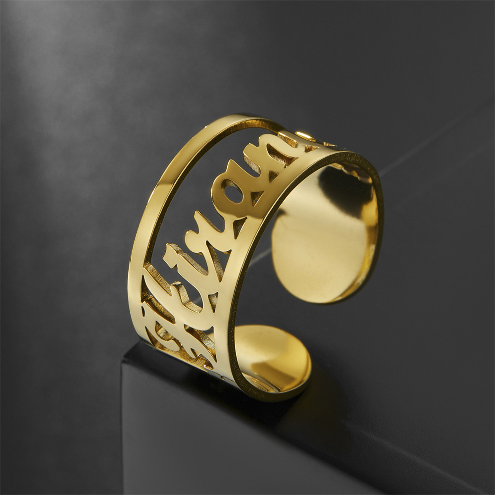 Personalisierter-Edelstahl-Namensring-1