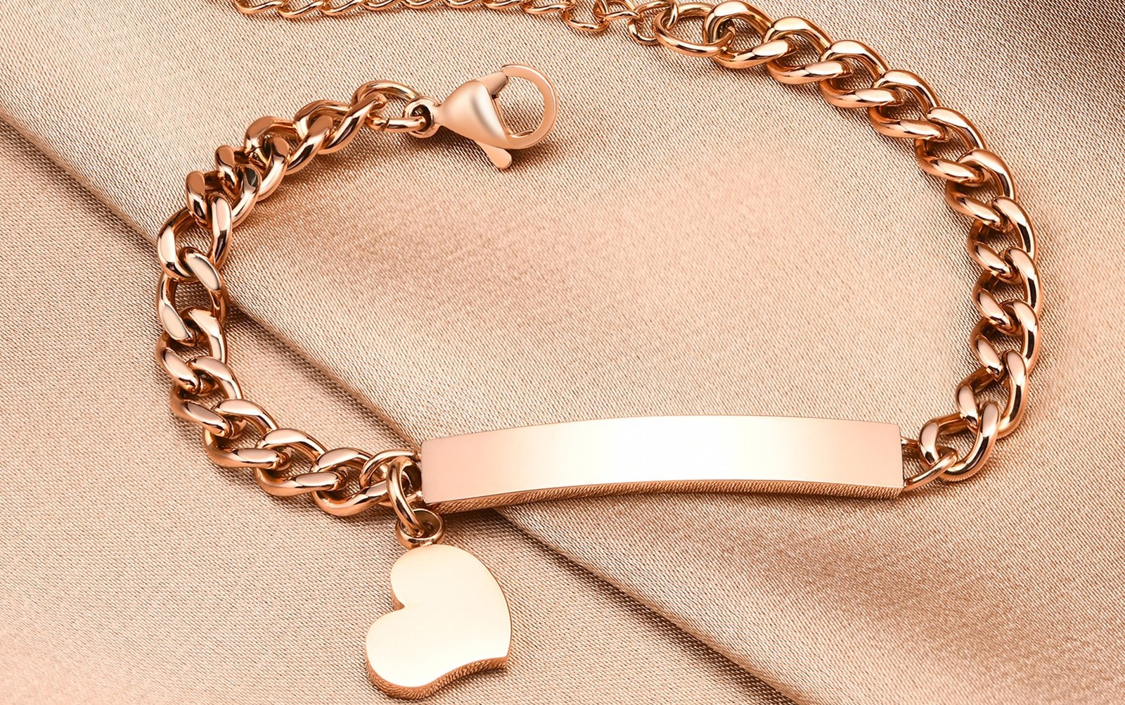 Armband-Personalisiert-mit-eigenem-Namen-Wunschtext-Herz-Symbol-3MC3ikl7xoyL3Tkv02yg5ebcFJL