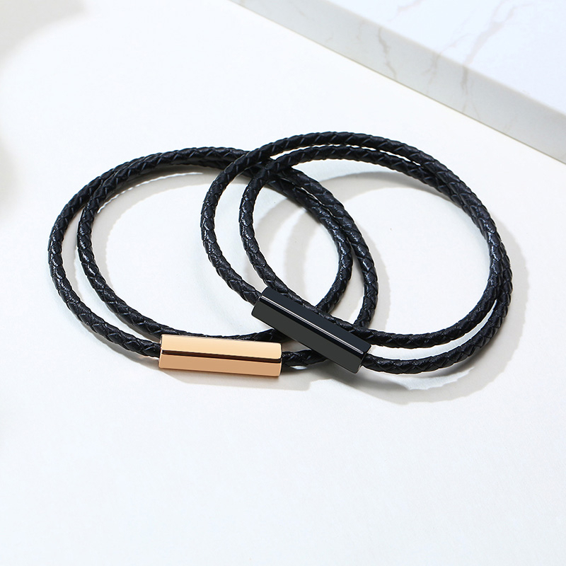 Personalisiertes Armband mit eigenem Namen Wunschtext für Damen
