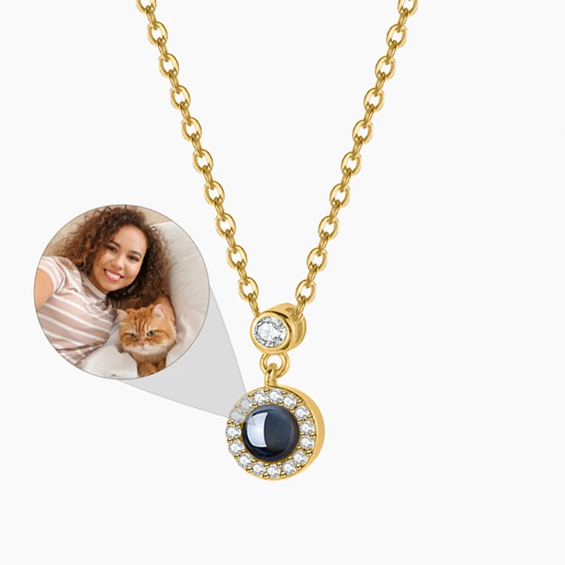 Dascusto-Individuelle-Foto-Halskette-F-r-Frauen-Personalisierte-Projektion-Bild-Runde-Anh-nger-Halskette-Benutzerdefinierte-Schmuck-jpg_Q90-jpg_9Alxko63g8nwX
