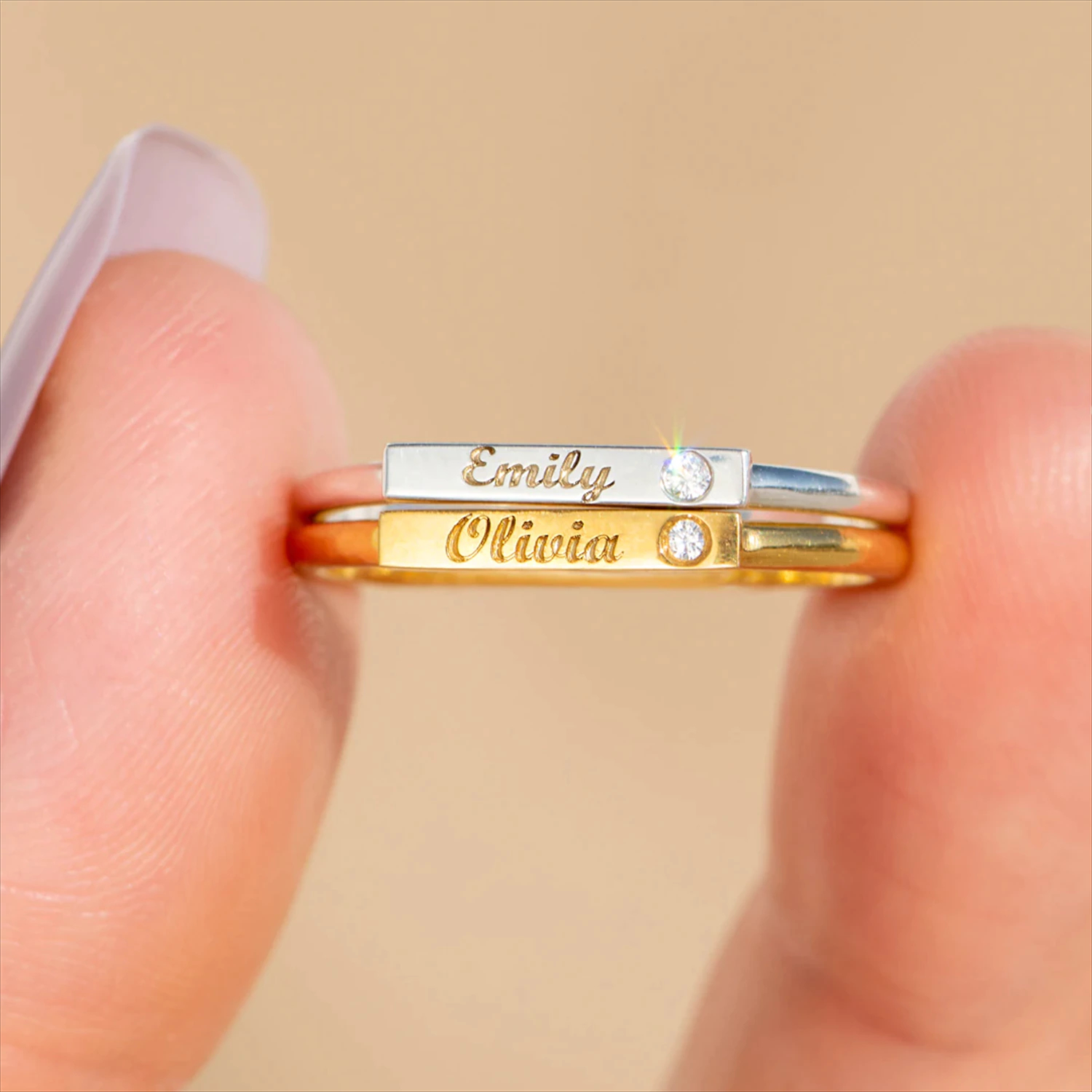 Ring mit Gravur | Klasse-Gravur Personalisierter Ring mit eigenem Namen Wunschtext