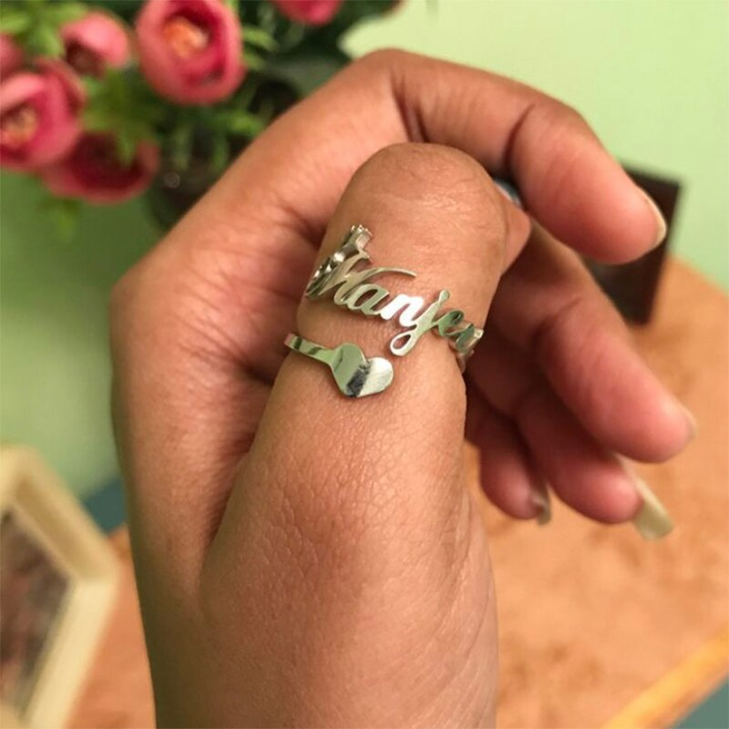 Damen Ring Personalisiert mit eigenem Namen Wunschtext | Klasse-Gravur Herz-Ring