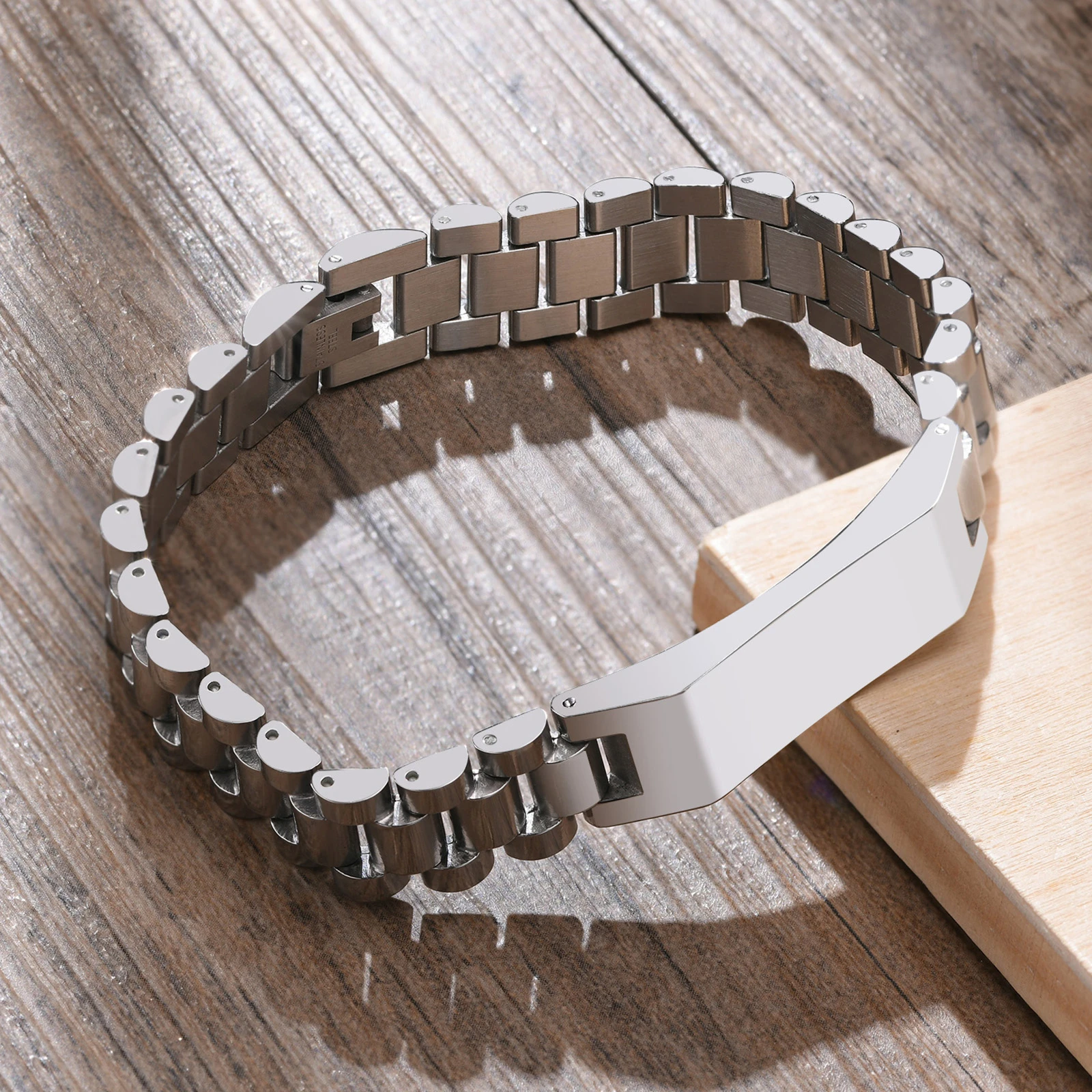 Vnox-12mm-Freies-Anpassen-Gravieren-Armband-f-r-M-nner-Schwarz-Edelstahl-Uhr-Band-Armband-personalisierte-jpg_Q90-jpg_pj7ep577lFrO4